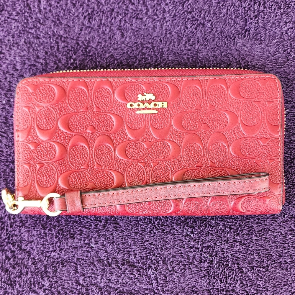 Coach long zip accordian wallet red with signature "c"